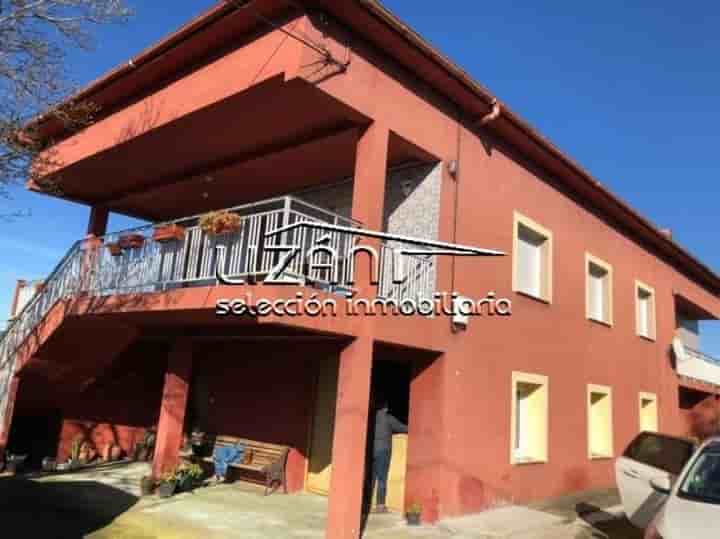 House for sale in Oviedo