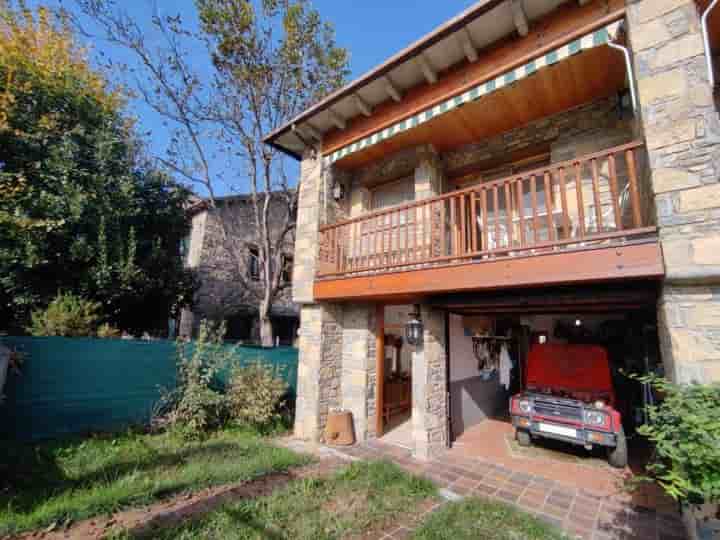 Casa en venta en Boltaña