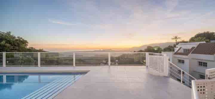 Apartment for sale in Istán