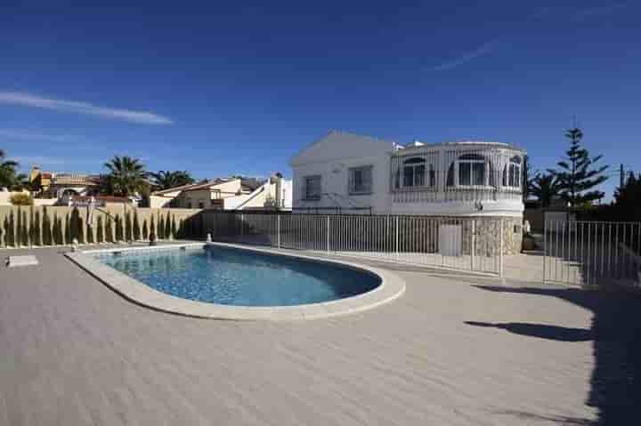 Maison à louer à Torrevieja