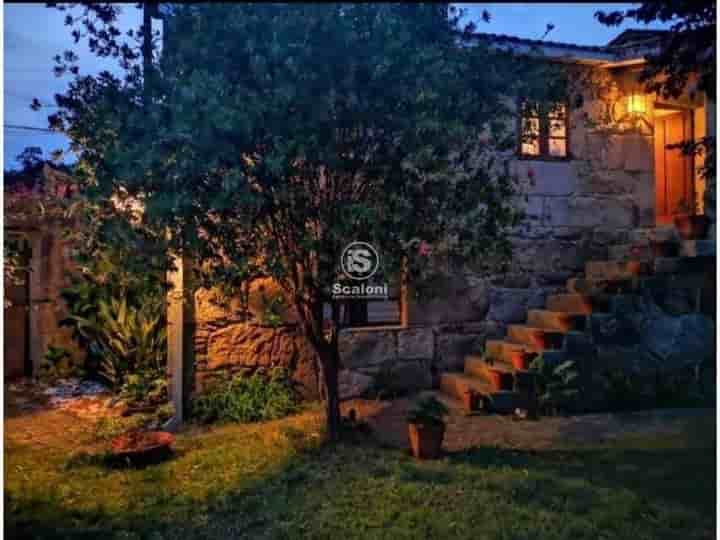 House for sale in Meis