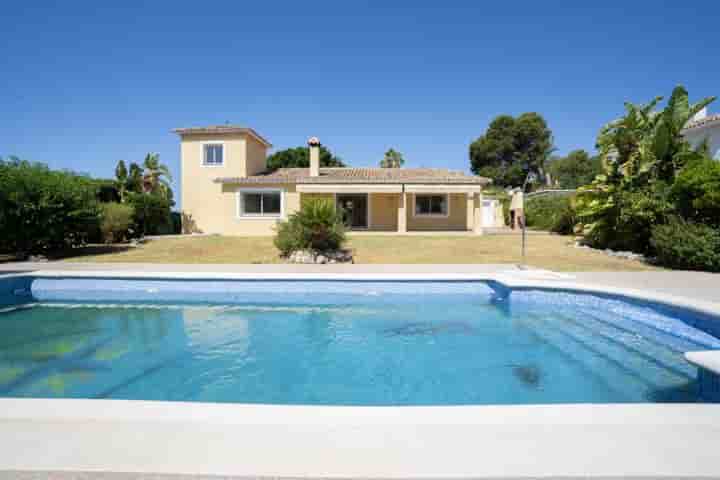 Casa en alquiler en Estepona