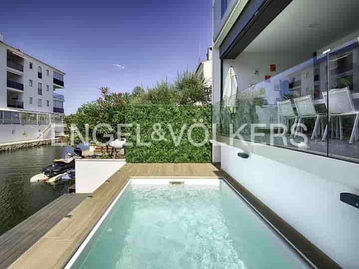 House for sale in Empuriabrava