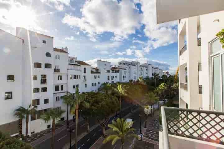 Apartamento en alquiler en Marbella