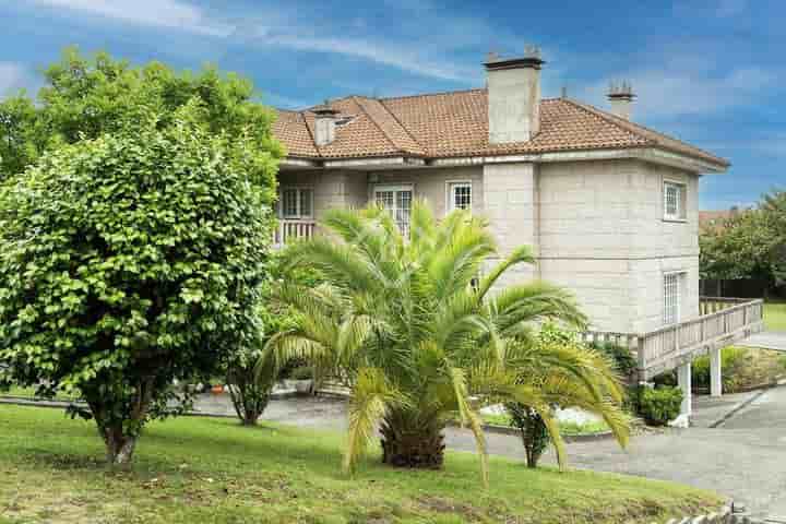 Casa en venta en Santiago de Compostela