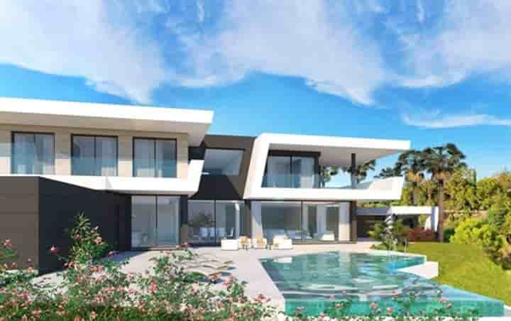 House for sale in Benalmadena Costa