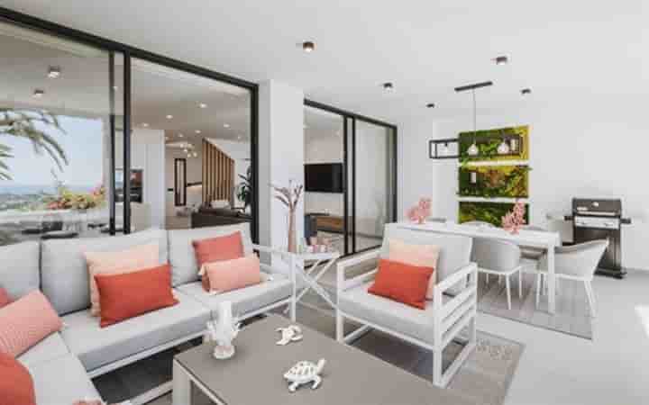 Apartamento para venda em Nueva Andalucia