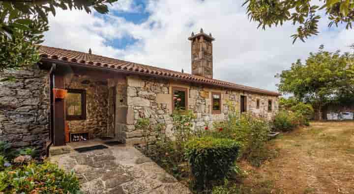 Casa para venda em Chantada