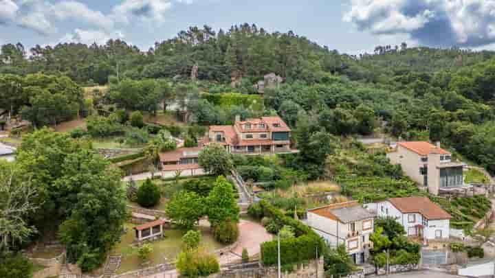 Haus zum Verkauf in Ourense