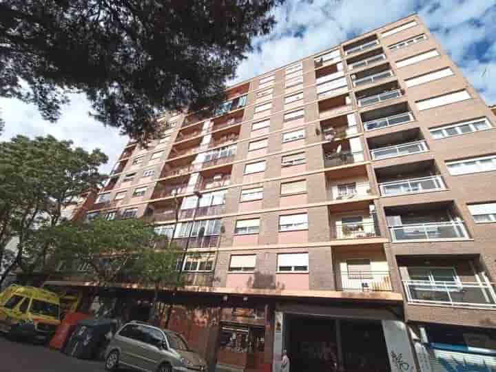 Apartment for rent in Zaragoza