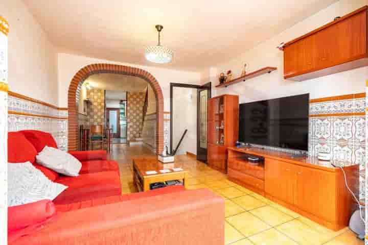 House for sale in Riudoms