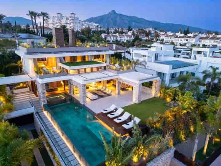 Дом для продажи в Puerto Banús