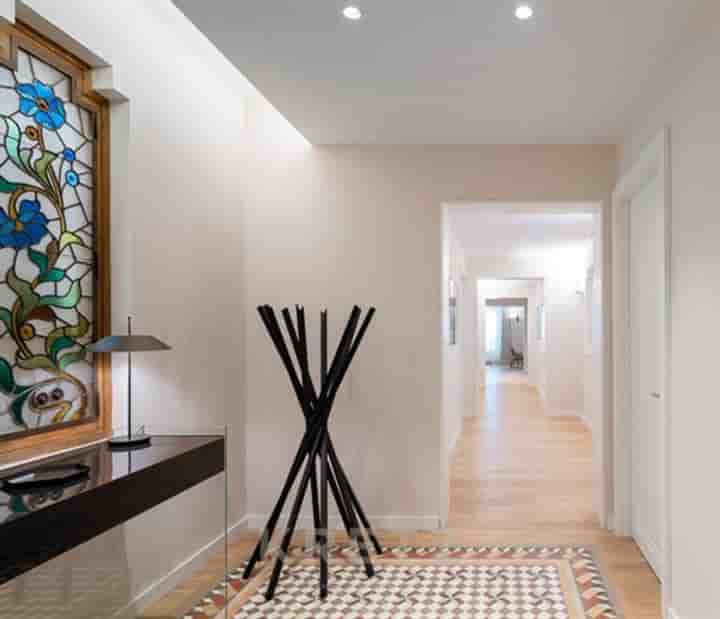 Apartment for sale in Barcelona