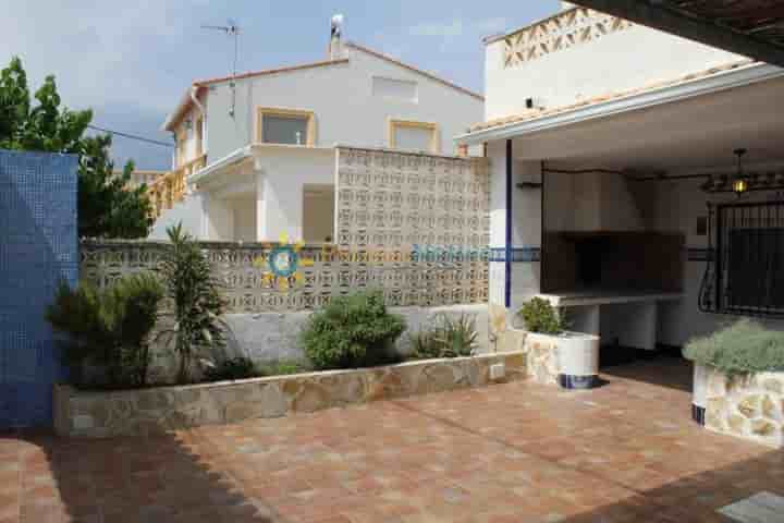 House for rent in Oliva