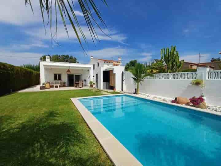 Casa para arrendar em Oliva Nova