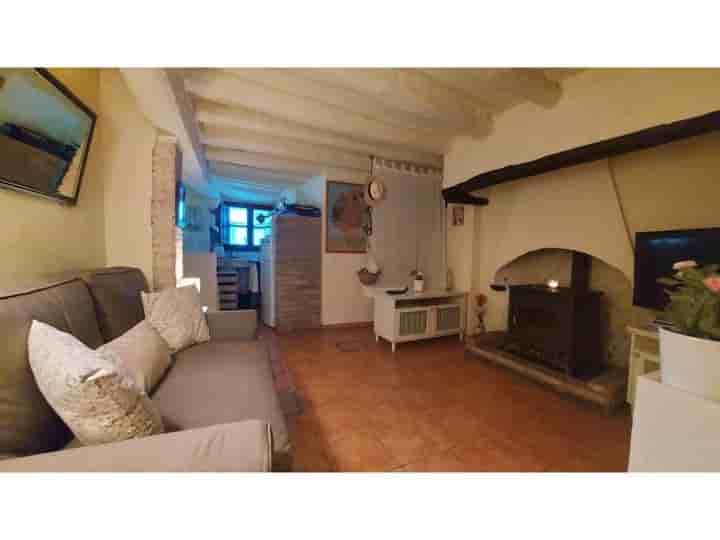 Apartment for rent in La Llacuna