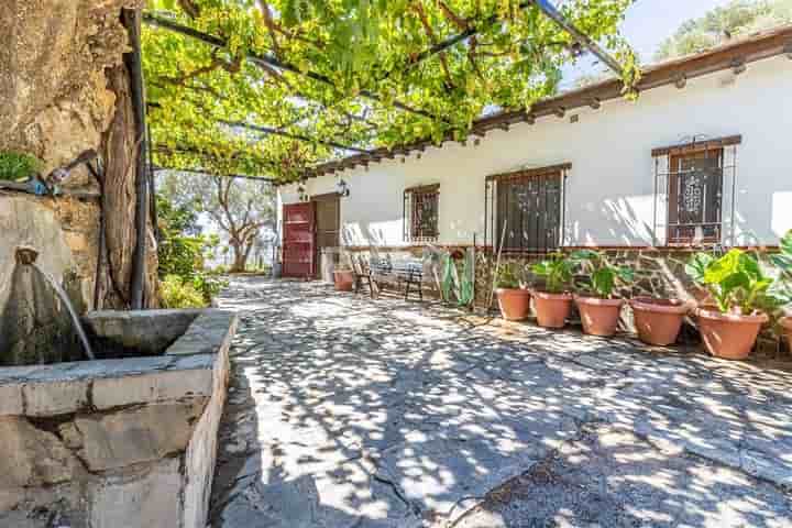 Casa en venta en Lanjarón