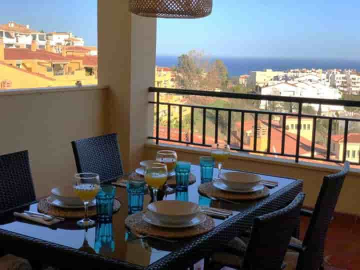 Apartment for rent in Cortijo Torrequebrada