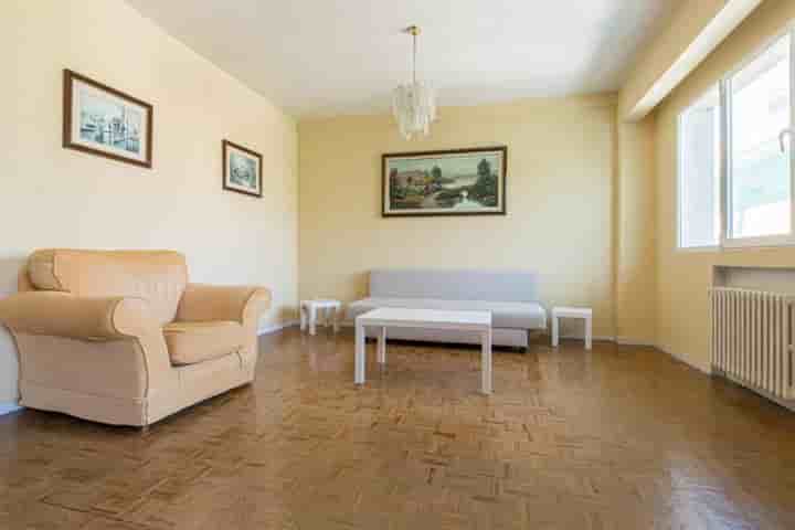 Apartment for sale in Gaztambide