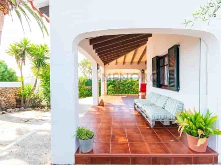 Hus till salu i Cala En Bosch-Serpentona