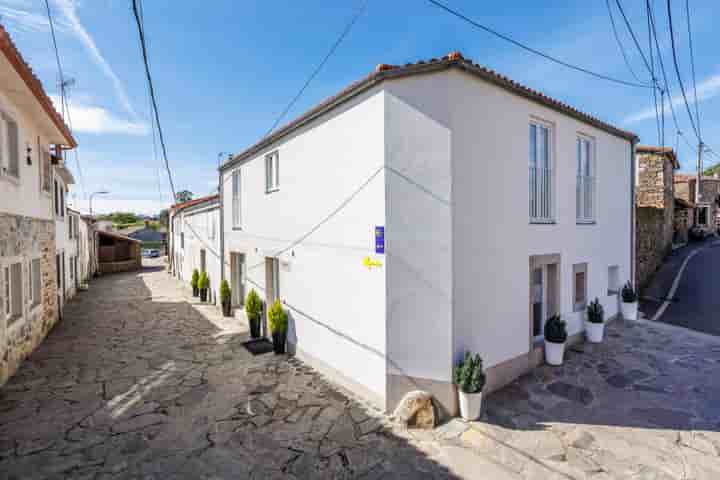 Casa en venta en Melide