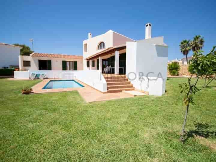 House for sale in Cala Blanca