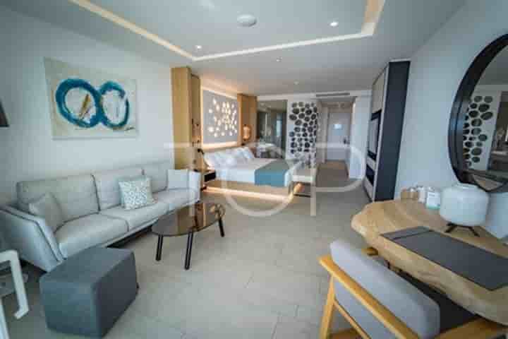 Apartment for sale in La Caleta