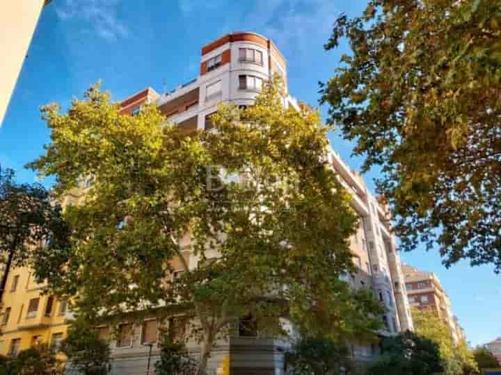 Apartment for rent in Zaragoza