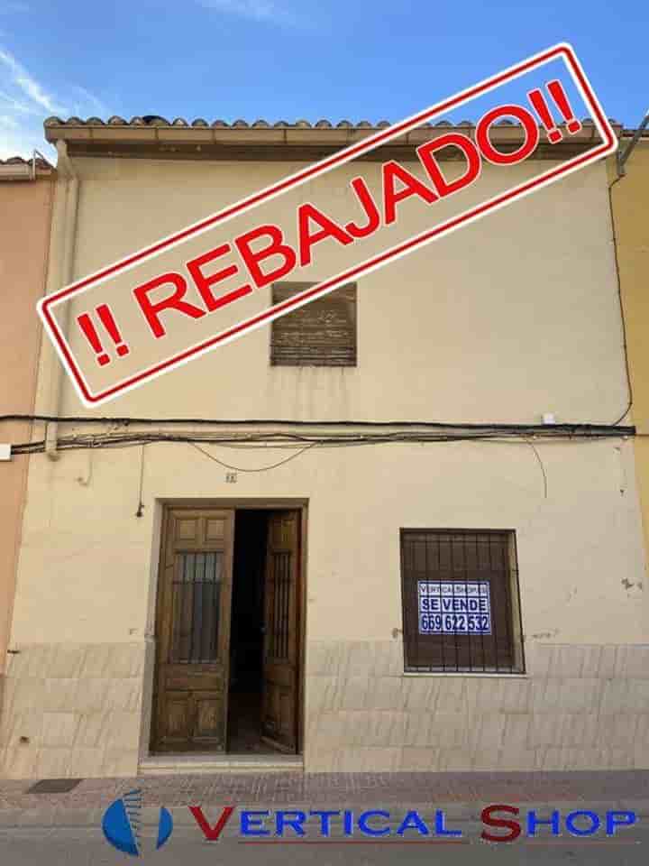 Casa en venta en Caudete