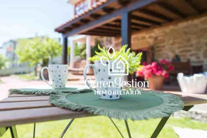 House for sale in Ourense