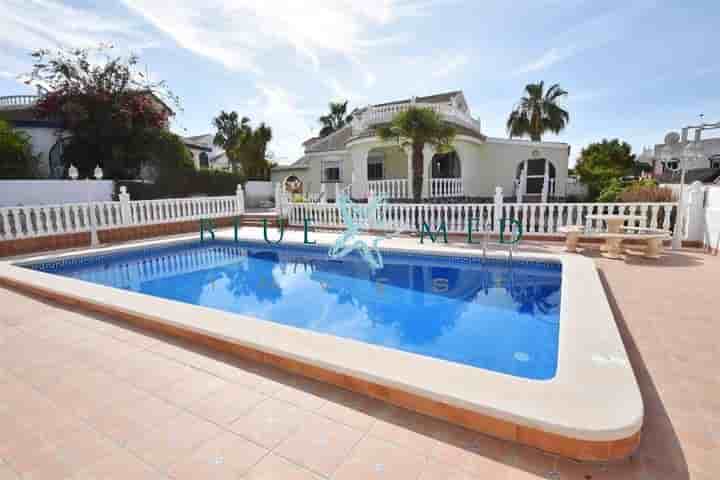 House for sale in Camposol