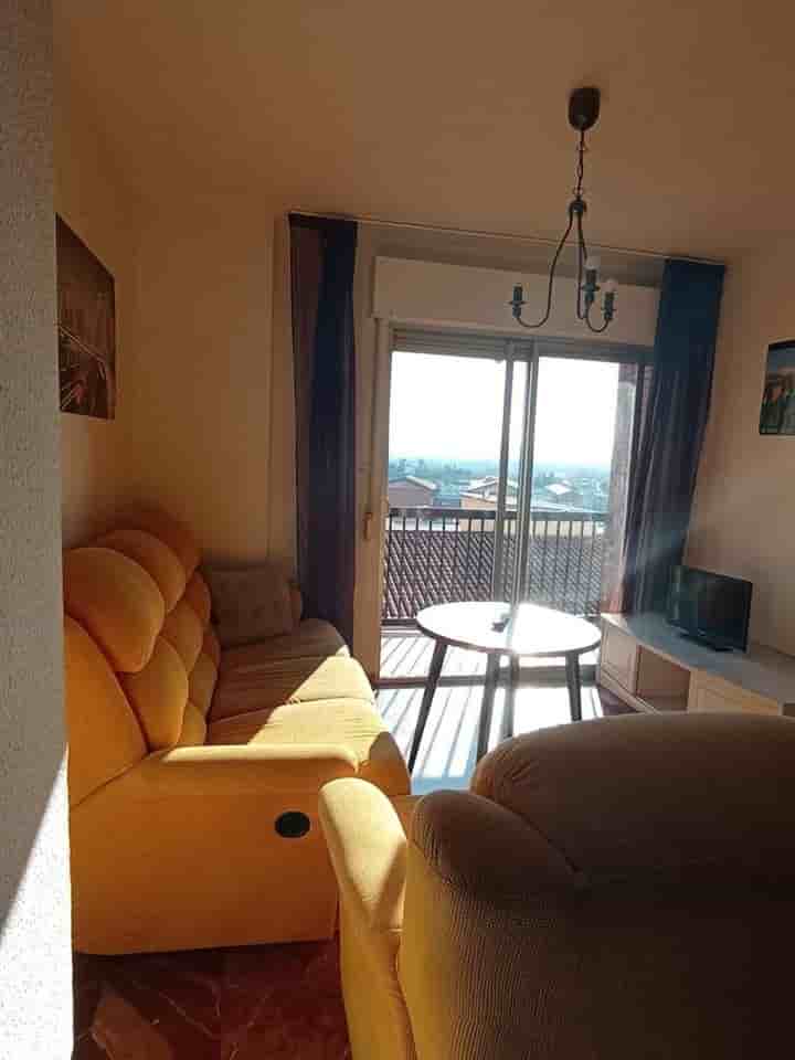 Apartamento para arrendar em Camino de Ronda