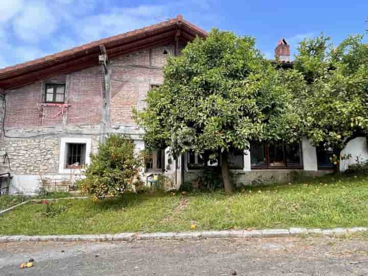 House for sale in Berango