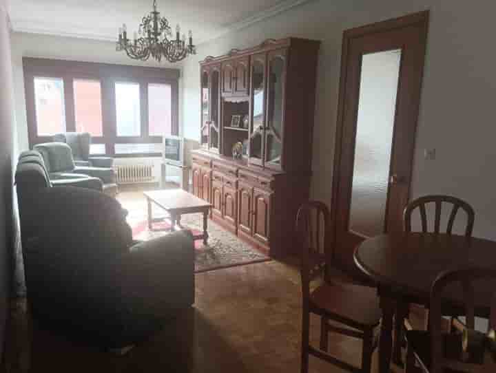 Apartamento en venta en Oviedo