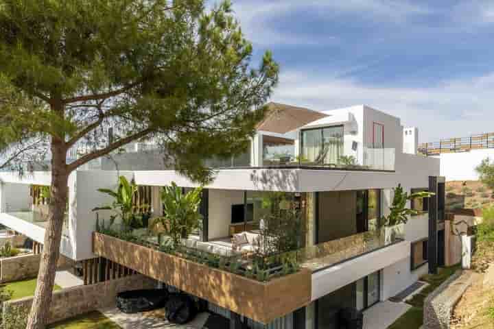 House for sale in Cabopino-Artola