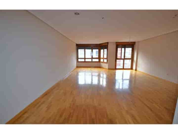 Apartment for rent in Palencia