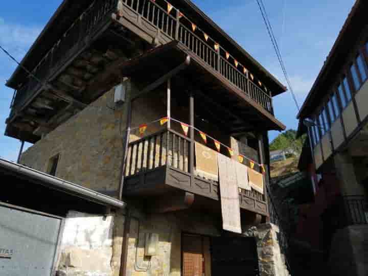 Maison à vendre à Salas