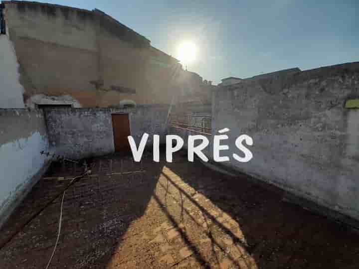 Casa para venda em Cáceres‎