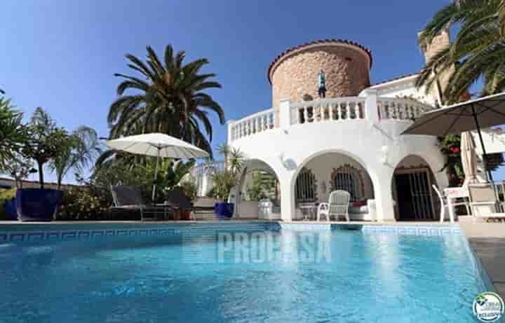 Casa en venta en Empuriabrava