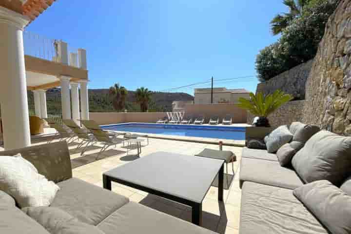 House for sale in Moraira