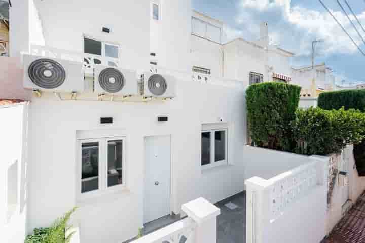 House for sale in Playa de los Locos