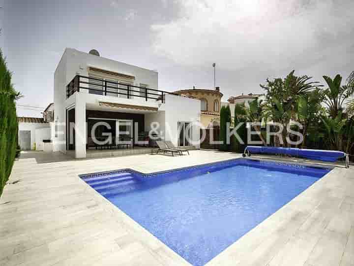 Casa en venta en Empuriabrava