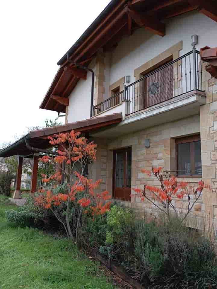 Casa para venda em Asparrena