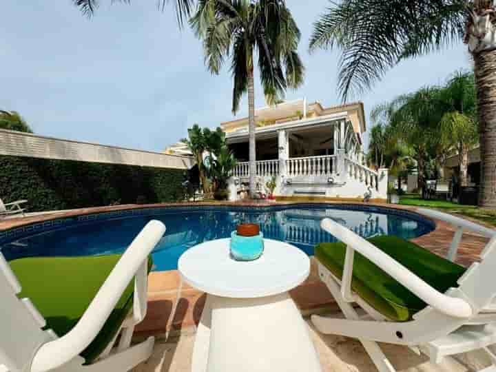 House for sale in Dénia