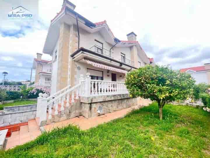 Casa para venda em Arnuero