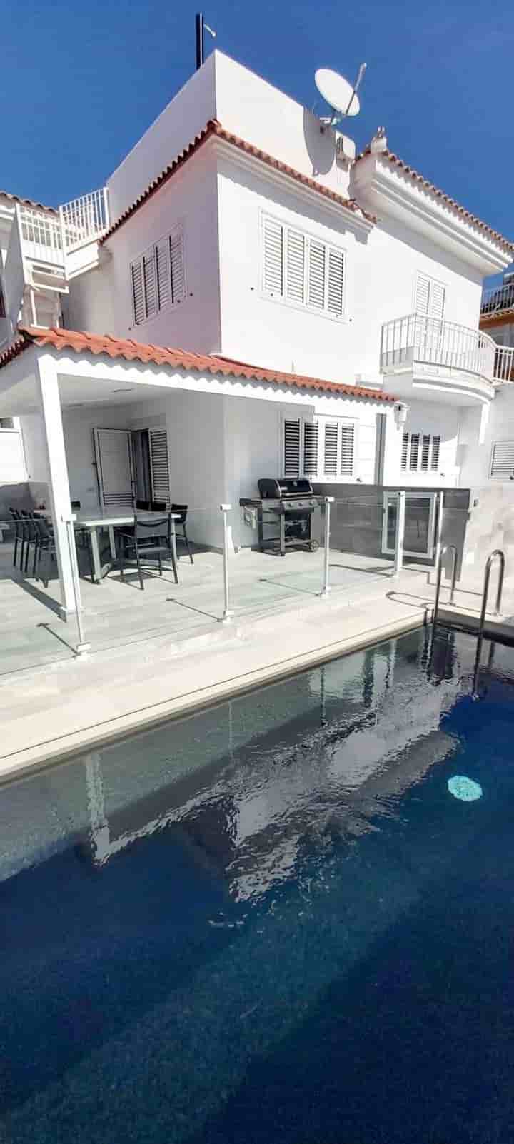 House for sale in San Bartolomé de Tirajana