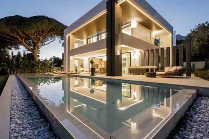 House for sale in Marbella