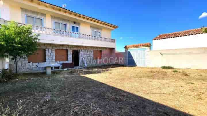 House for sale in Solosancho