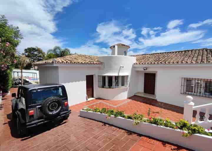 House for sale in Estepona