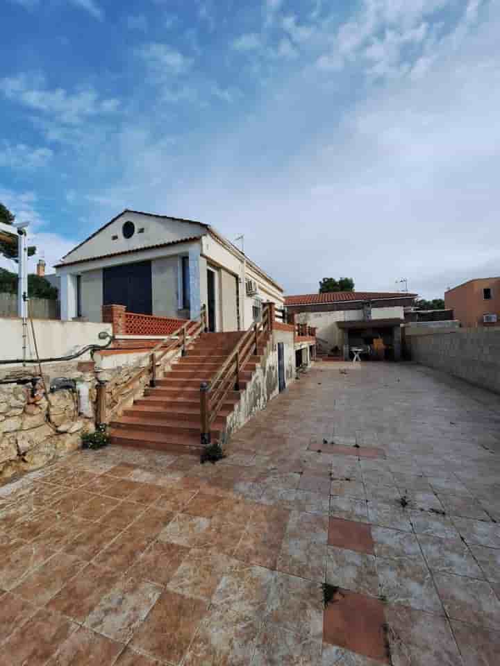 House for sale in Vilanova i la Geltrú